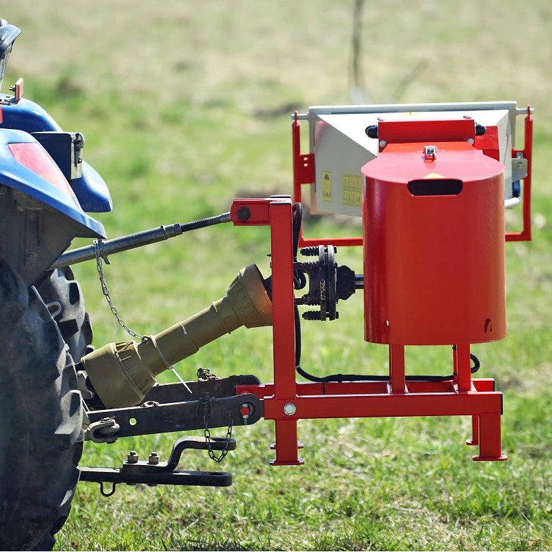 broyeur arpal am80tr monté sur tracteur