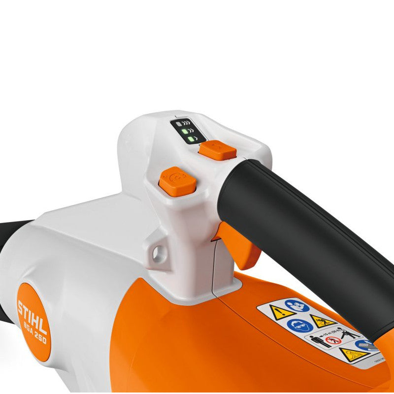 commande boutons du souffleur BGA 250 STIHL