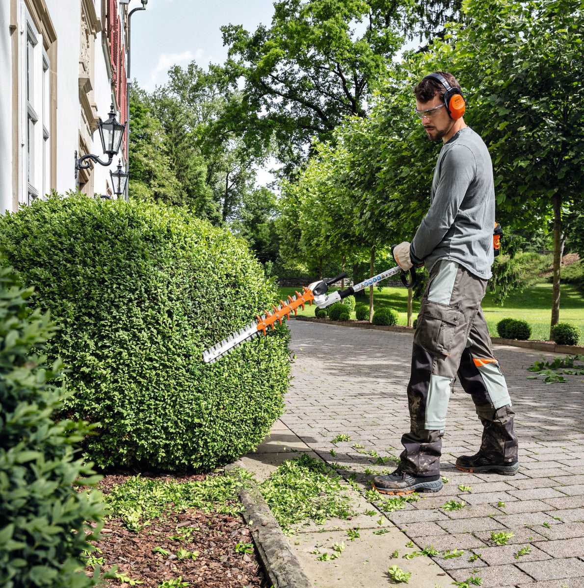 Taille-haie sur perche court STIHL HL91KC