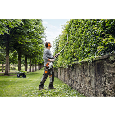 Taille-haie sur perche court thermique STIHL HL94KCE